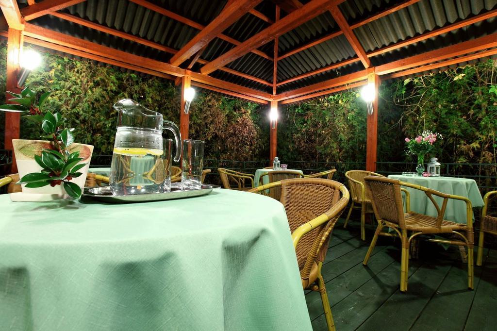 Hotel Monika Krakow Exterior photo